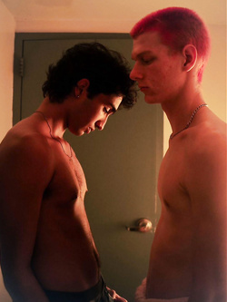 Martedì di cazzi duri e buchi sfondati – gaytube estremo — Coppie — foto 1/44