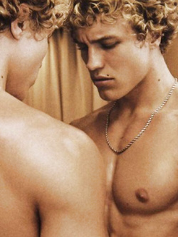 Martedì di cazzi duri e buchi sfondati – gaytube estremo — Coppie — foto 39/44