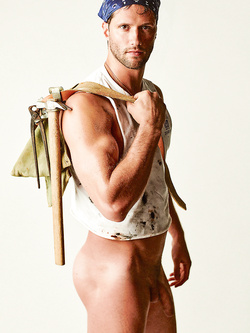 Martedì di cazzi duri e buchi sfondati – gaytube estremo — Coppie — foto 44/44