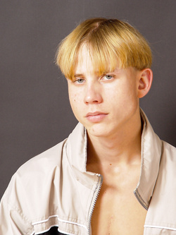 Buon martedì porci! – twink arrapati con piselli gonfi da succhiare — Giovani — foto 17/80