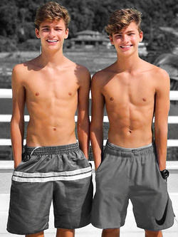 Buon martedì porci! – twink arrapati con piselli gonfi da succhiare — Giovani — foto 21/80