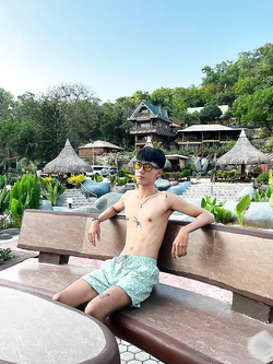 I ragazzi di gennaio si scaldano a vicenda con pompini e seghe — Twink — foto 27/200