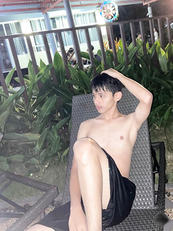 I ragazzi di gennaio si scaldano a vicenda con pompini e seghe — Twink — foto 68/200