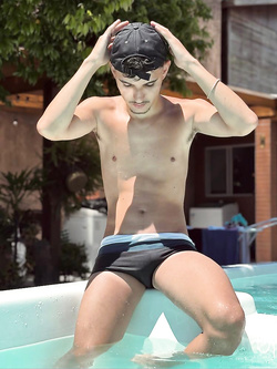 I ragazzi di gennaio si scaldano a vicenda con pompini e seghe — Twink — foto 112/200