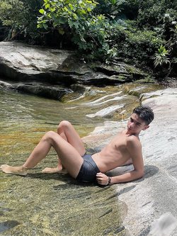 I ragazzi di gennaio si scaldano a vicenda con pompini e seghe — Twink — foto 132/200