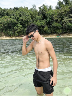 I ragazzi di gennaio si scaldano a vicenda con pompini e seghe — Twink — foto 166/200