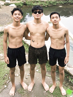 I ragazzi di gennaio si scaldano a vicenda con pompini e seghe — Twink — foto 185/200