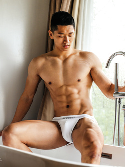 Immagini AI porno realissime – ragazzi perfetti da scopare — Asiatici — foto 42/90