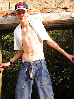 Twink rasati e lisci – cazzi giovani da succhiare lunedì — Sesso Anale — foto 22/188