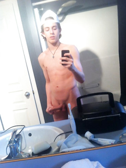 Ragazzi carini nudi trovati su Tumblr — Giovani — foto 14/70