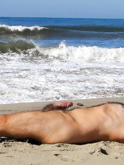 Nudi maschili in spiaggia e campeggio wild — Maturi — foto 47/98