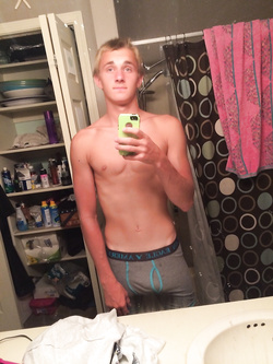 Giovani twinks gay in pose calde e sensuali — Twink — foto 52/99
