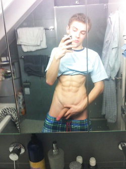 Giovani twinks gay in pose calde e sensuali — Twink — foto 60/99