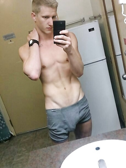 Giovani twinks gay in pose calde e sensuali — Twink — foto 76/99
