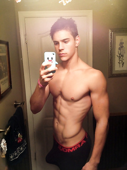 Giovani twinks gay in pose calde e sensuali — Twink — foto 80/99