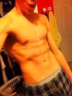Giovani twinks gay in pose calde e sensuali — Twink — foto 94/99
