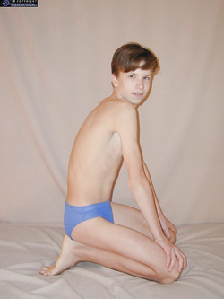 Vincent teen italiano 18 anni in azione — Twink — foto 35/53