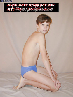 Vincent teen italiano 18 anni in azione — Twink — foto 37/53