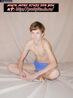 Vincent teen italiano 18 anni in azione — Twink — foto 41/53