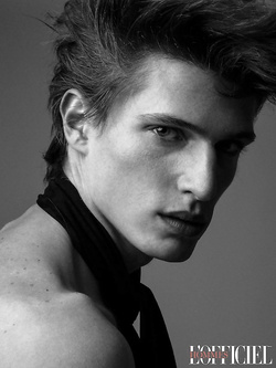 Edoardo Sebastianelli modello italiano irresistibile — Giovani — foto 51/160
