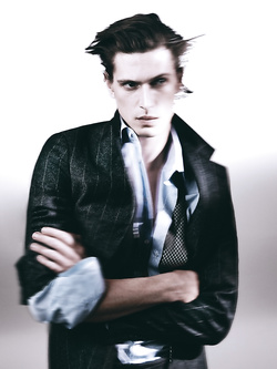 Edoardo Sebastianelli modello italiano irresistibile — Giovani — foto 104/160