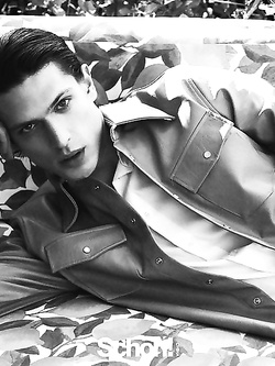 Edoardo Sebastianelli modello italiano irresistibile — Giovani — foto 130/160