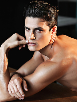 Luka Skocilic modello italiano super figo — Giovani — foto 40/67