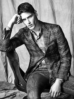 Fabio Mancini supermodello italiano gay — Giovani — foto 46/155