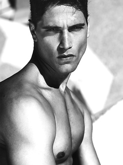 Fabio Mancini supermodello italiano gay — Giovani — foto 90/155