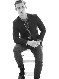 Gabriel Sandru modello italiano — Giovani — foto 23/61