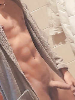 Artur femboy italiano 20 anni con 13 cm non circonciso — Cazzi Grossi — foto 112/150