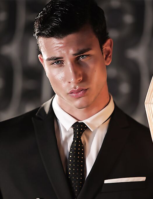 Mattia Narducci modello italiano da urlo