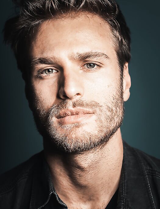 Francesco Brunetti gay italiano hot